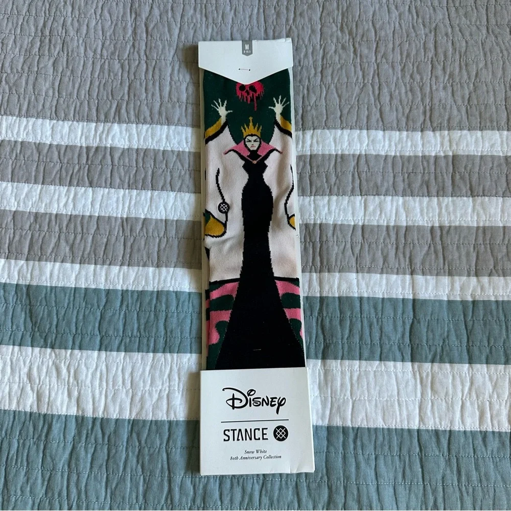Stance Evil Queen Snow White Grimhilde Socks Snow White Apple M